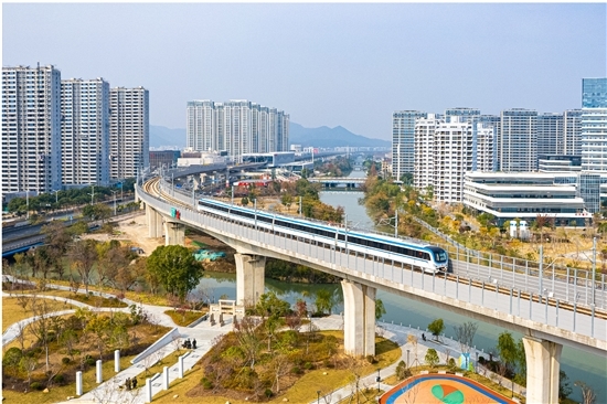 台州市域铁路S1线开通 我市迈进“轨道交通时代”！